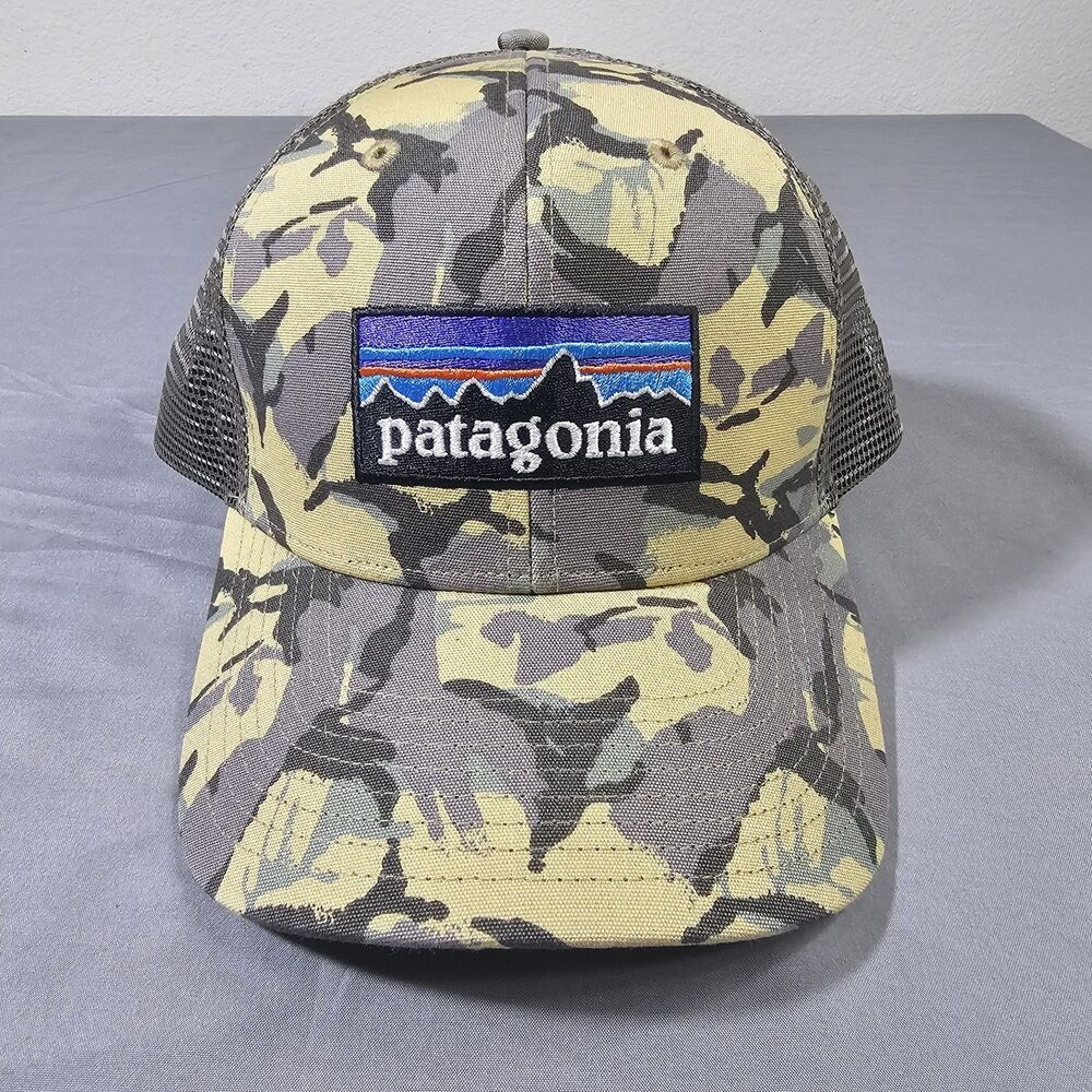 Patagonia Desert Camo Mountain Embroidered Logo Snap Back Trucker Hat One Size
